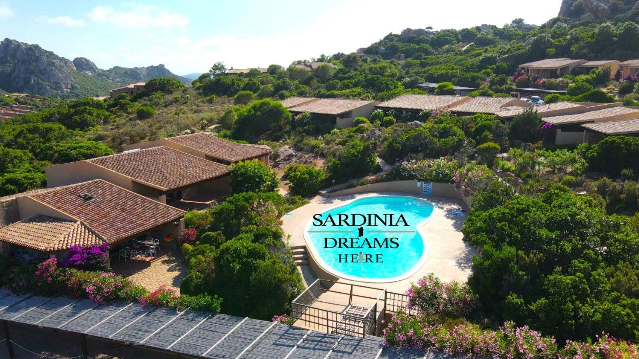 Villetta Flora Con Piscina Costa Paradiso Luaran gambar
