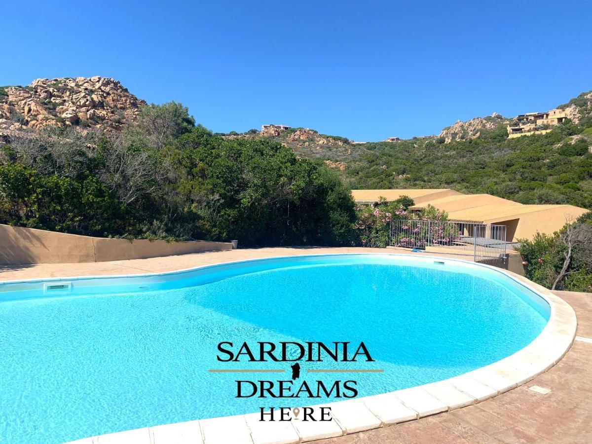 Villetta Flora Con Piscina Costa Paradiso Luaran gambar
